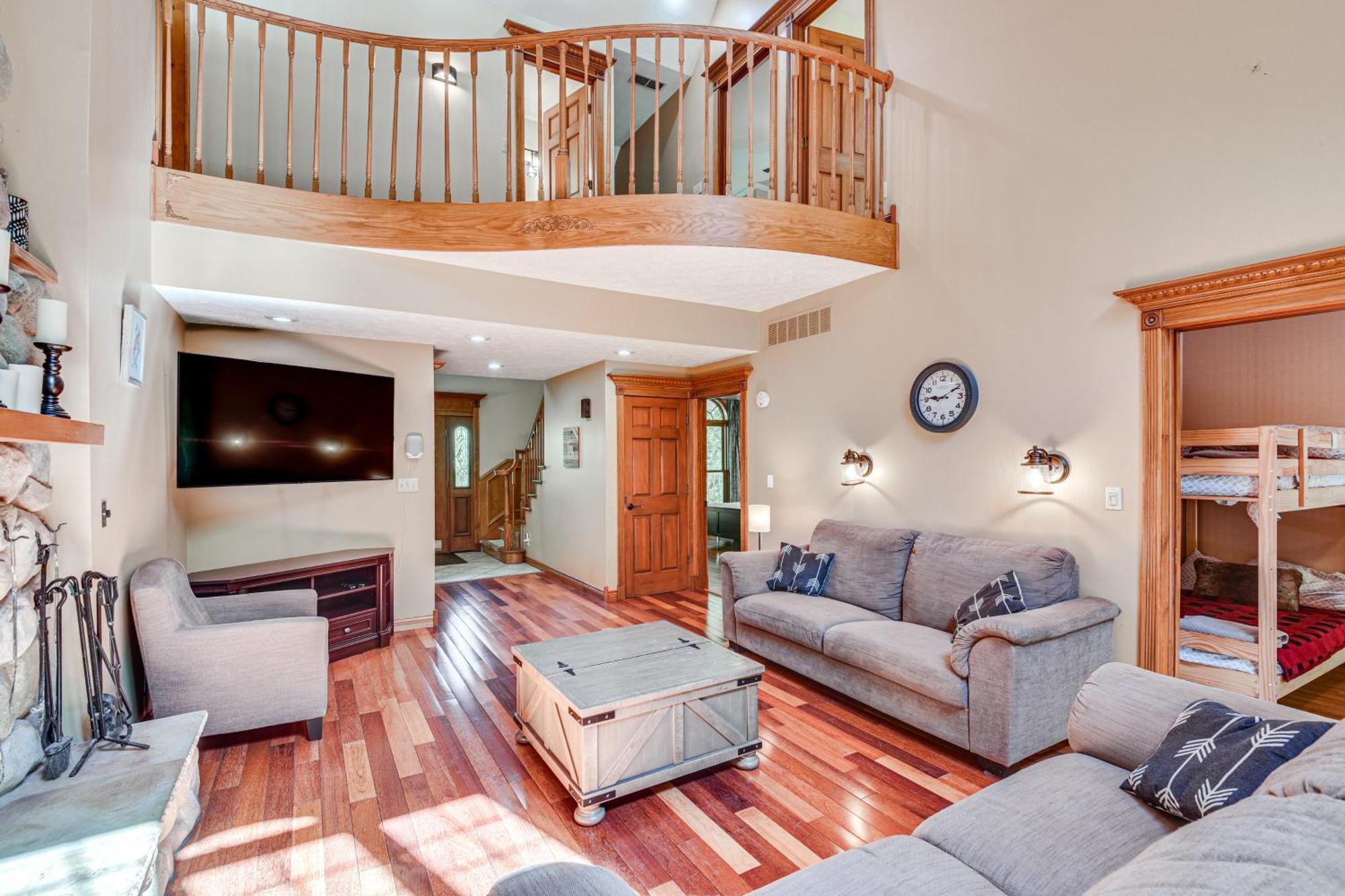 Huge Family Home With Pool - 13 Mi To Lake Michigan! La Porte Exterior foto