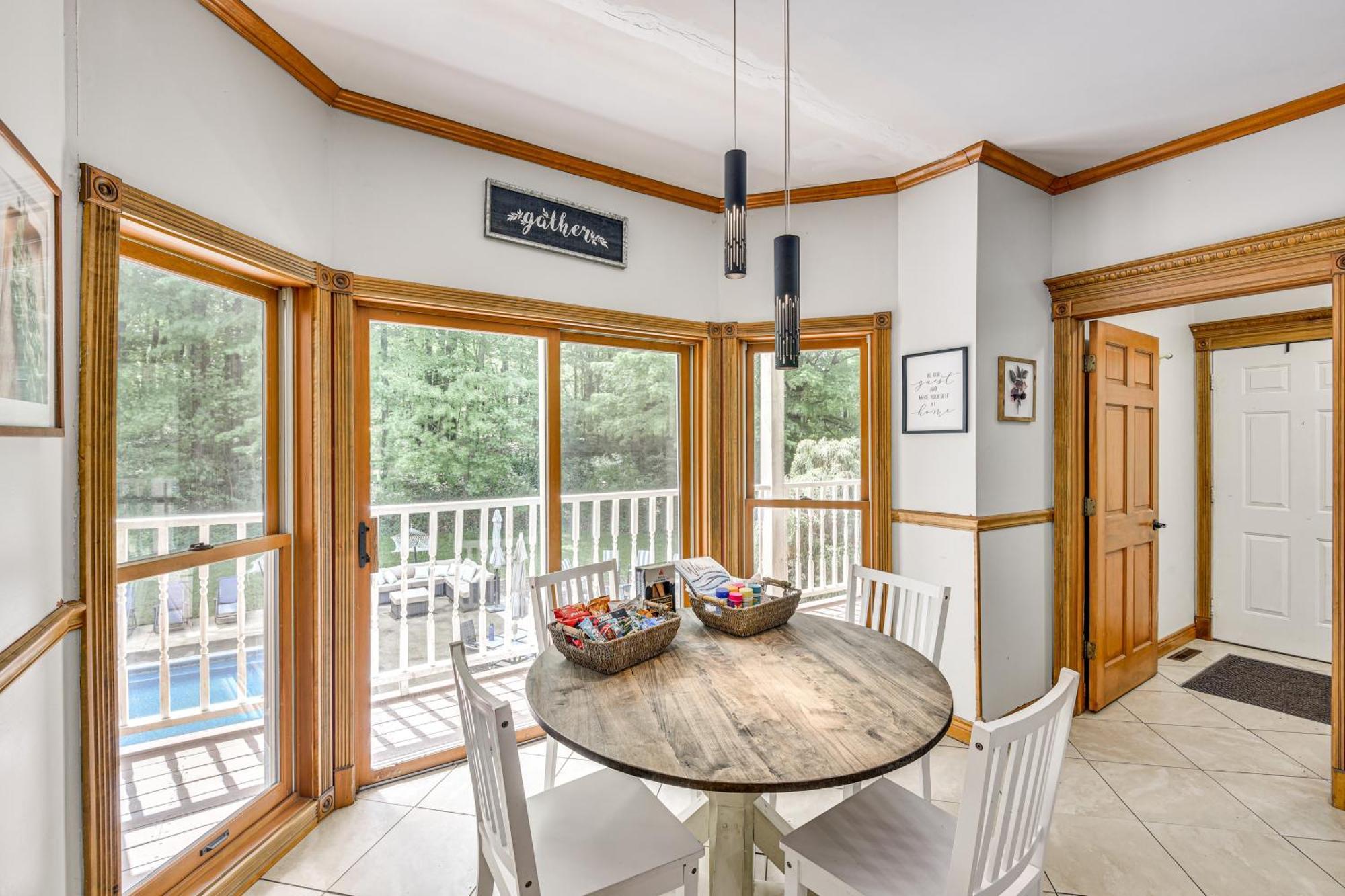 Huge Family Home With Pool - 13 Mi To Lake Michigan! La Porte Exterior foto
