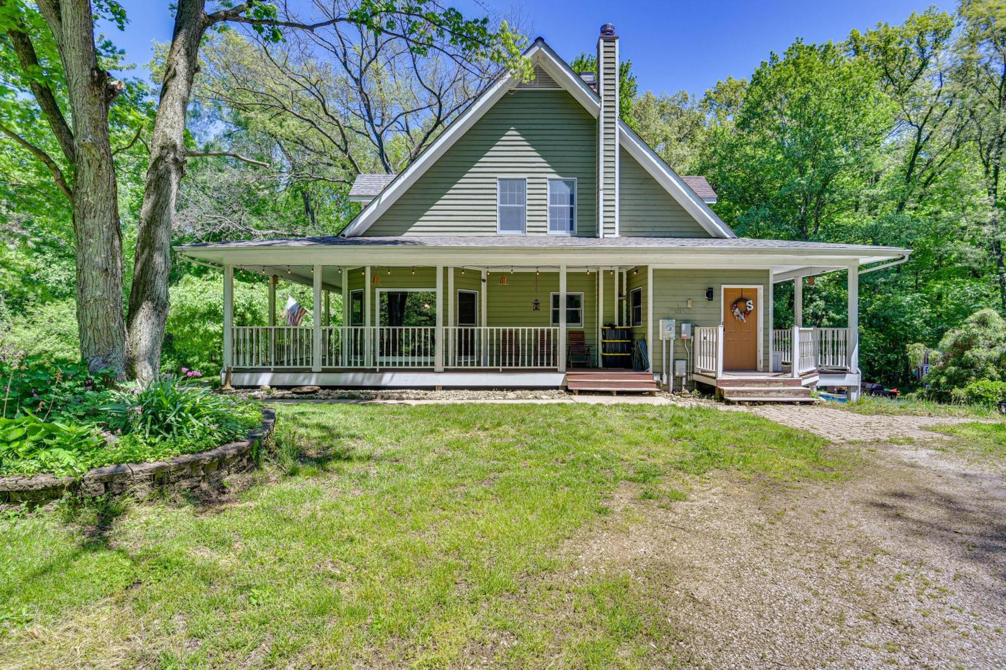 Huge Family Home With Pool - 13 Mi To Lake Michigan! La Porte Exterior foto