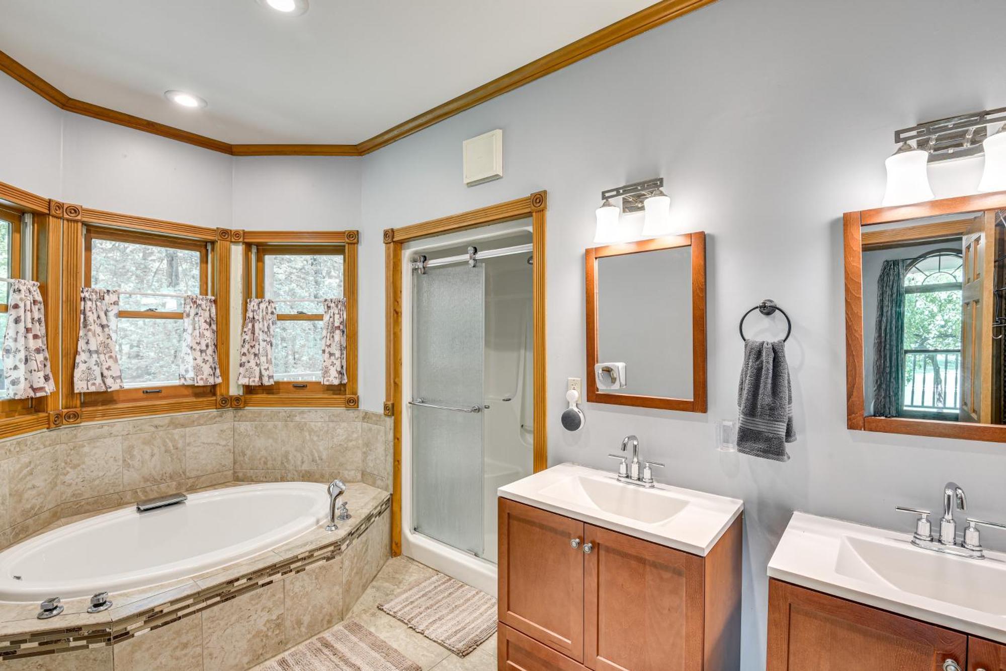 Huge Family Home With Pool - 13 Mi To Lake Michigan! La Porte Exterior foto