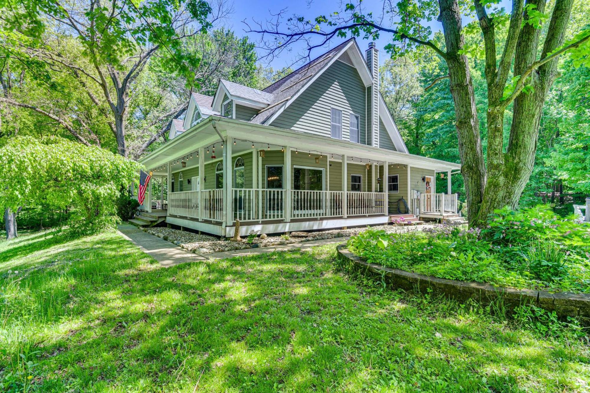 Huge Family Home With Pool - 13 Mi To Lake Michigan! La Porte Exterior foto
